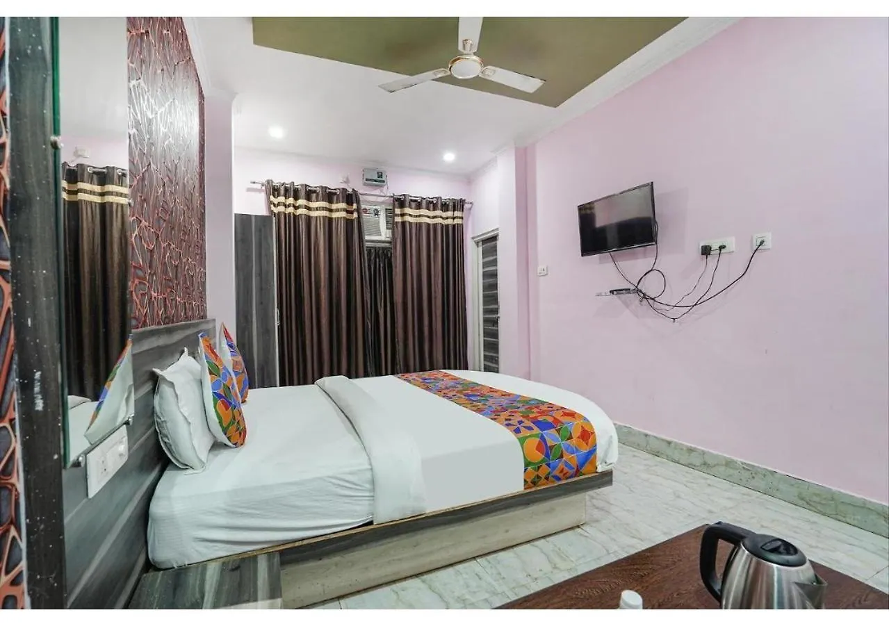 Hotel Dp فاراناسي 2*,