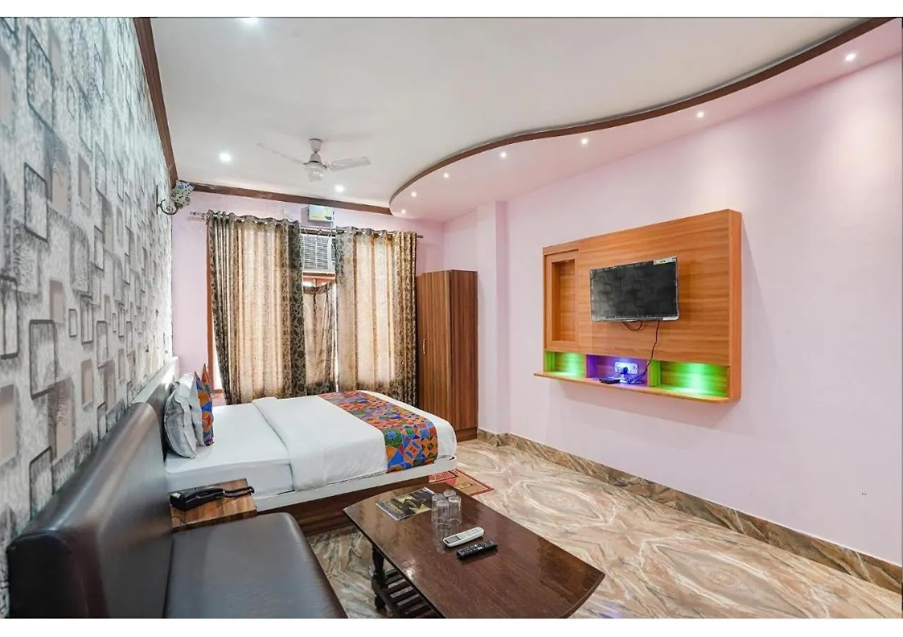 Hotel Dp فاراناسي